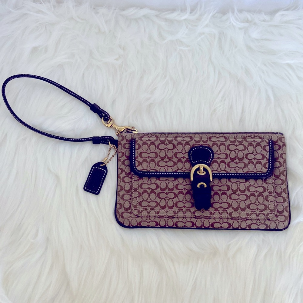 Coach Soho Brown Signature Large Buckle Wristlet